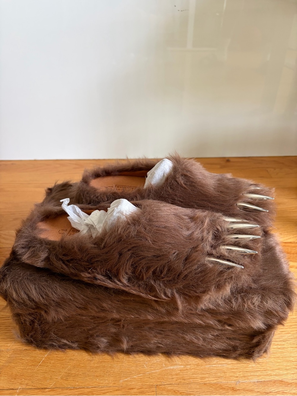 Bravest Studio Bear Claw Mulez